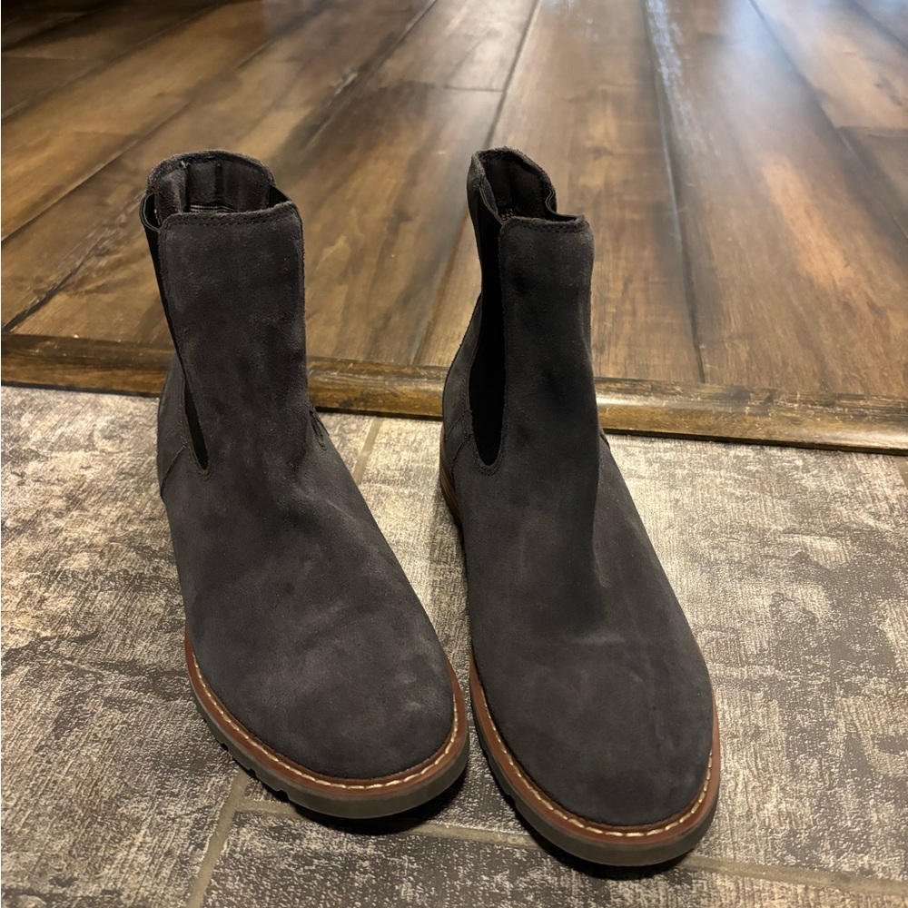 Ariat Dark Grey Suede Ankle Boots